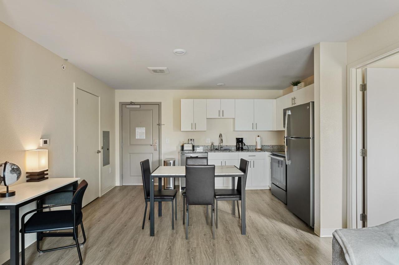 The Professional - 5 Mins To Carowinds Apartamento Charlotte